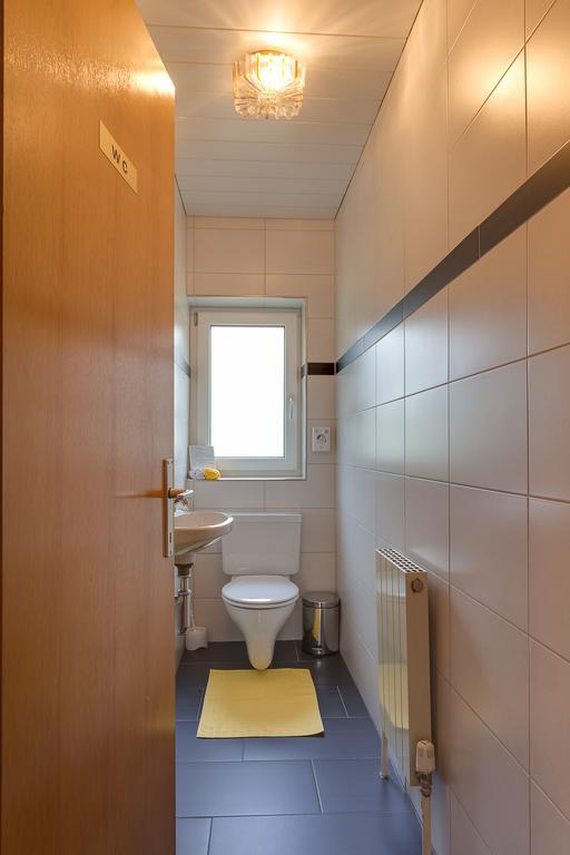 Biancas Ferienwohnung Im Haus Roswitha Tumpen Exterior photo